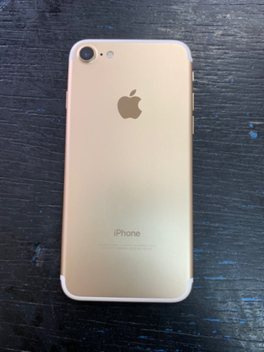 【SIMフリー】iPhone7 32gb ◯判定 au 