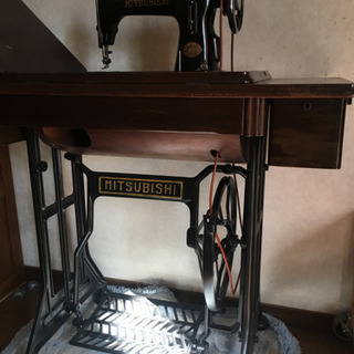 【決定済み】足踏み式ミシン 決定済み】足踏み式ミシン
