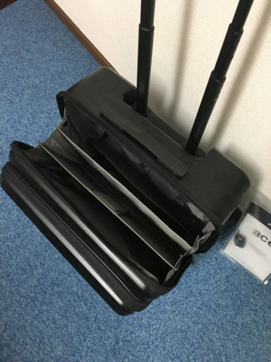 ほぼ未使用aceビジネス用キャリーバッグ