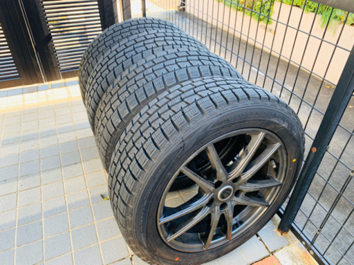 DUNLOP WINTER MAX01 215/55R17 PCD114.3 2018年