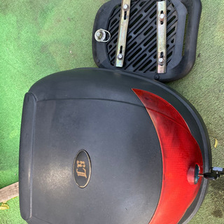 バイクリアボックスの画像
