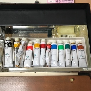 油絵具セットの画像