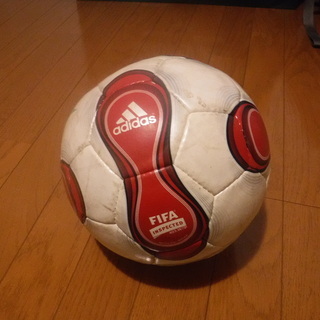 adidas サッカーボール FIFA検査球