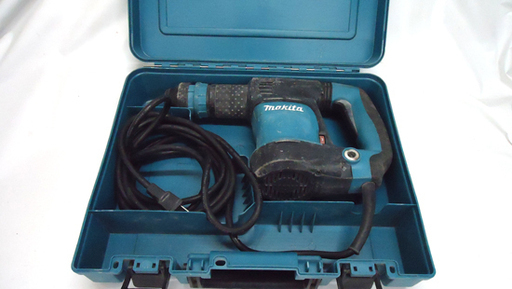 makita マキタ 電動ケレン HK1820 ケース付 札幌 アウトレットモノハウス平岸店