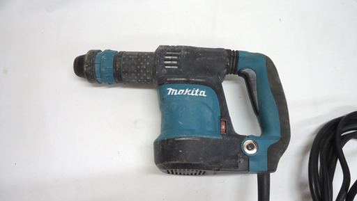 makita マキタ 電動ケレン HK1820 ケース付 札幌 アウトレットモノハウス平岸店