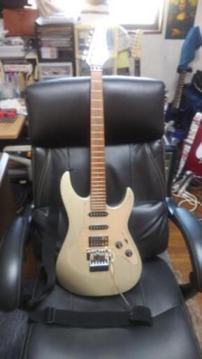 福岡市フェルナンデス ターゲット フロイドローズ24フレット