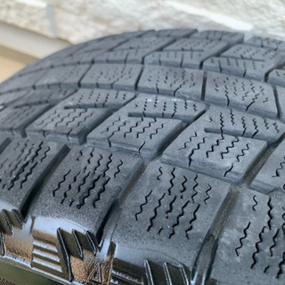 スタッドレスタイヤ 195/65R15 ホイール付き4本セットの画像