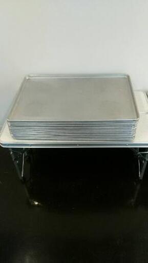 パン製造機器　リターダー用トレー