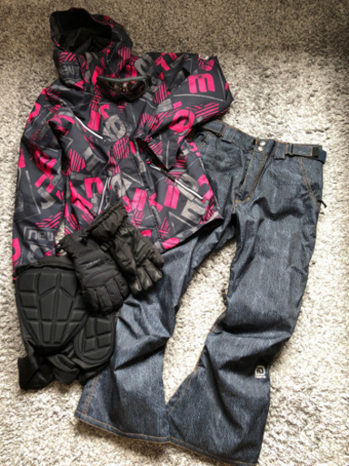 スノボウェア用品5点セット値下げ！！