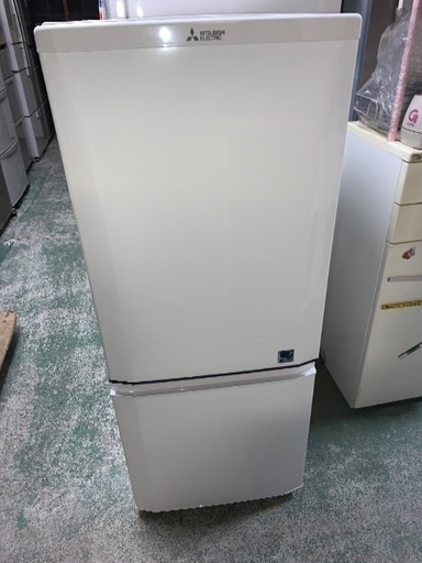 MITSUBISHI 冷凍冷蔵庫　中古　MR-P15EYーKB 1部補修あるため大特価