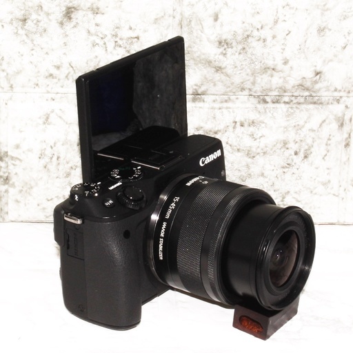 ★＆極上品＆手振れ補正＆SD付＆自撮り＆スマホ転送★キャノン M3 レンズキット