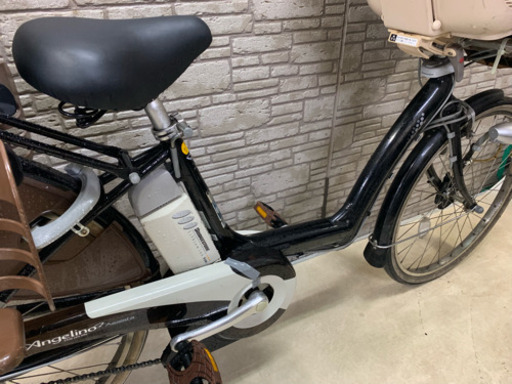 クリスマスSALE 東京23区配達無料  新基準  ブリジストン アンジェリーノ  8.1Ah リチウム 電動自転車 中古 ☆★26インチ