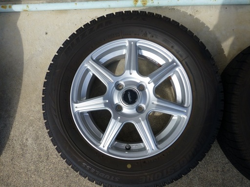 売ります　ブリザックＶＲＸ 185/65R14 4穴PCD100 +45　5.5J　ブリジストンTOPRUN　4本セット 