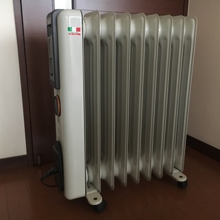 【受け取りにお越しいただける方限定】デロンギ オイルヒーターの画像