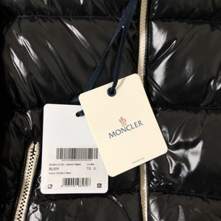 モンクレール（MONCLER）ダウンジャケット