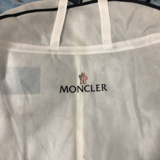 モンクレール（MONCLER）ダウンジャケットの画像