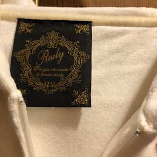 lady キラキラパーカーの画像