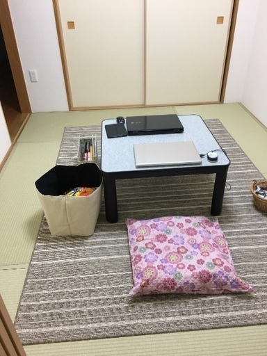 コタツ　72×72