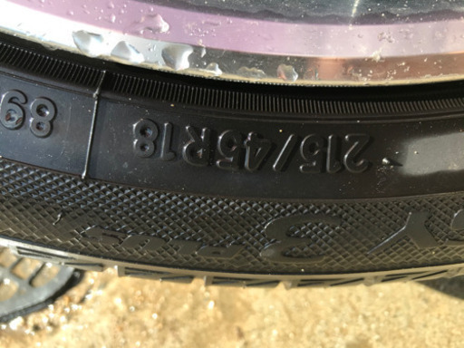 ホイール付きタイヤ18インチ傷あり中古品