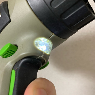 電動ドリルドライバー 付属品付きの画像