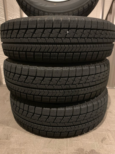 ブリジストン スタッドレスタイヤ 155/65R14 4本ホイール付き