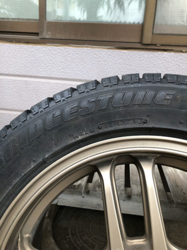 スタッドレスタイヤ　215/55R17 4本
