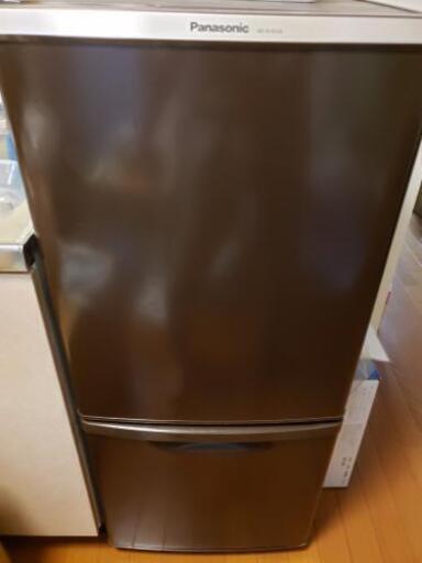 冷蔵庫　Panasonic NR-B145W