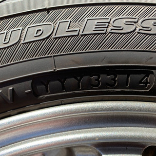 ダイハツ  ムーヴ  カスタムXの画像