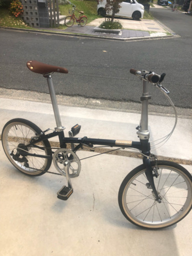 折りたたみ自転車 DAHON boardwalk D7