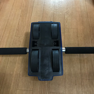 お譲り先決定☆VINEX 腹筋ローラーの画像