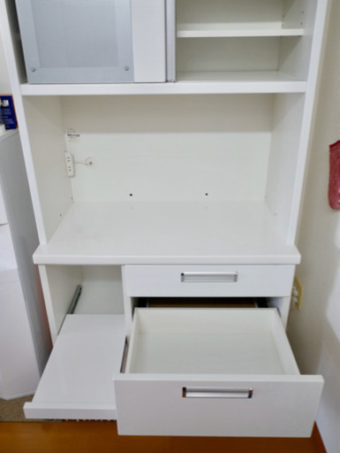 ☆限定価格☆松田家具　モイス加工　高機能　食器棚　ホワイト