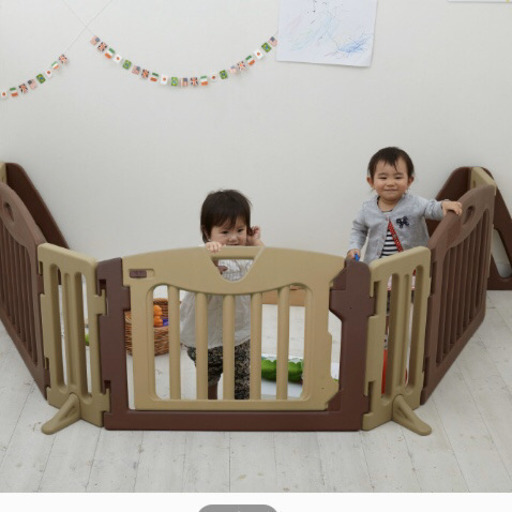 美品　キッズパーテーション　日本育児