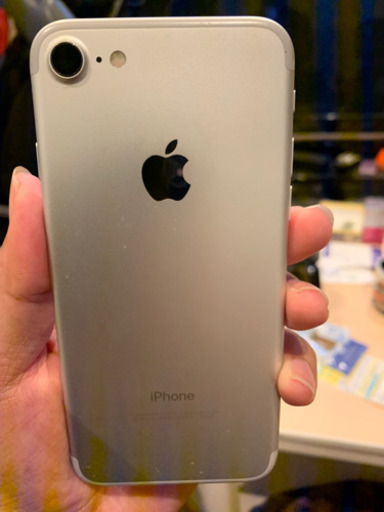 iPhone7 128GB SIMフリー