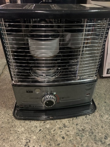 トヨトミ　ポータブルストーブ　中古　美品　NRC-S28E9