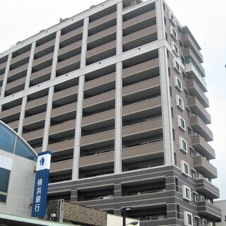 ★桐生市本町　管理人付き分譲マンション３Ｆ★　シーズガーデン桐生本町 − 群馬県