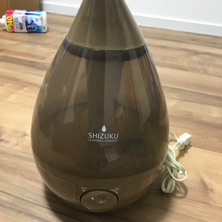 超音波式アロマ加湿器　SHIZUKU AHD-010 