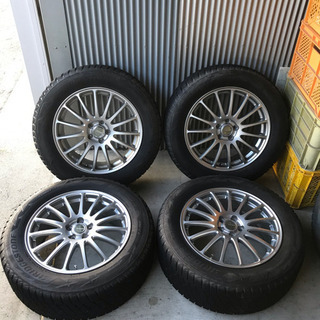 BRIDGESTONE BLIZZAK 225 /60R17 9...