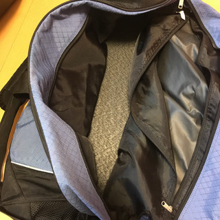 旅行バッグの画像