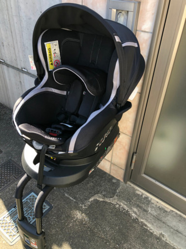 新生児〜4歳頃 回転式チャイルドシート ISOFIX クルット3i グランス