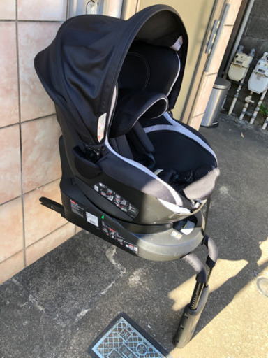 新生児〜4歳頃 回転式チャイルドシート ISOFIX クルット3i グランス