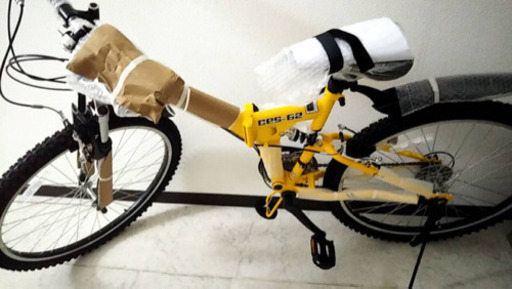 写真でおわかりの通り新品です