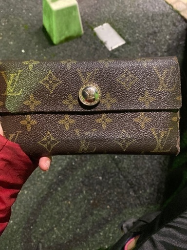 ルイヴィトン長財布