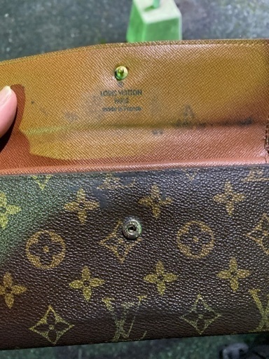 ルイヴィトン長財布
