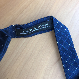 蝶ネクタイメンズ ZARAの画像