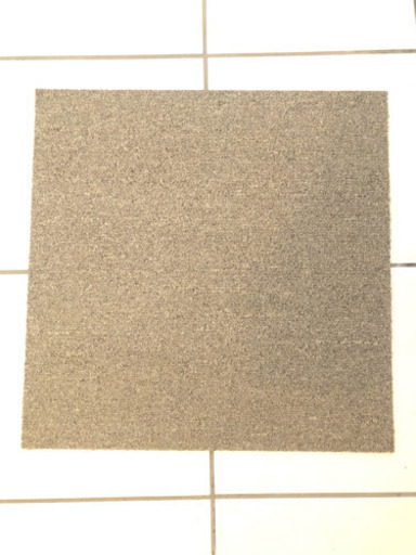 中古 タイルカーペット 大量
