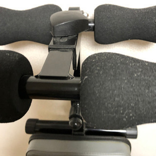 背筋を伸ばす道具の画像