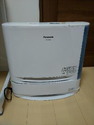 加湿セラミックファンヒーターDS-FK1202（Panasonic製）