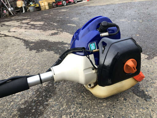 整備済 刈刃は新品にしてお渡しします やまびこ ECHO Lスタート 25.4cc 草刈機 EGT260 刈払機 取説も読める 現物確認 初期不良対応OK