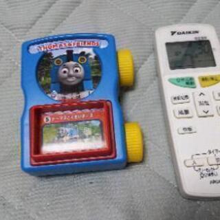 トーマス 手回し おもちゃの画像