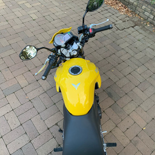 250cc ネイキッド バイクの画像